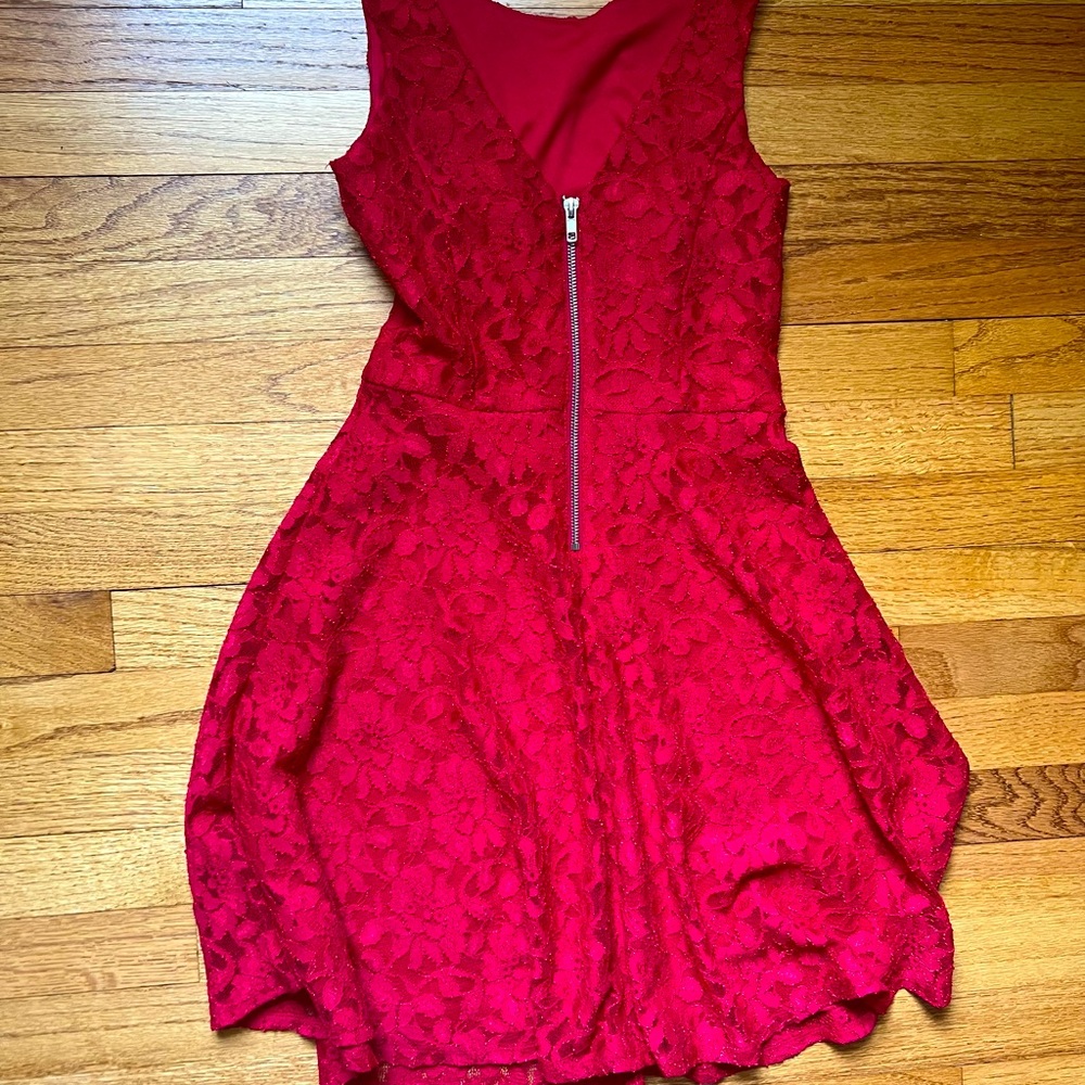 Speechless red lace dress, excellent condition, size xs - Picture 2 of 4